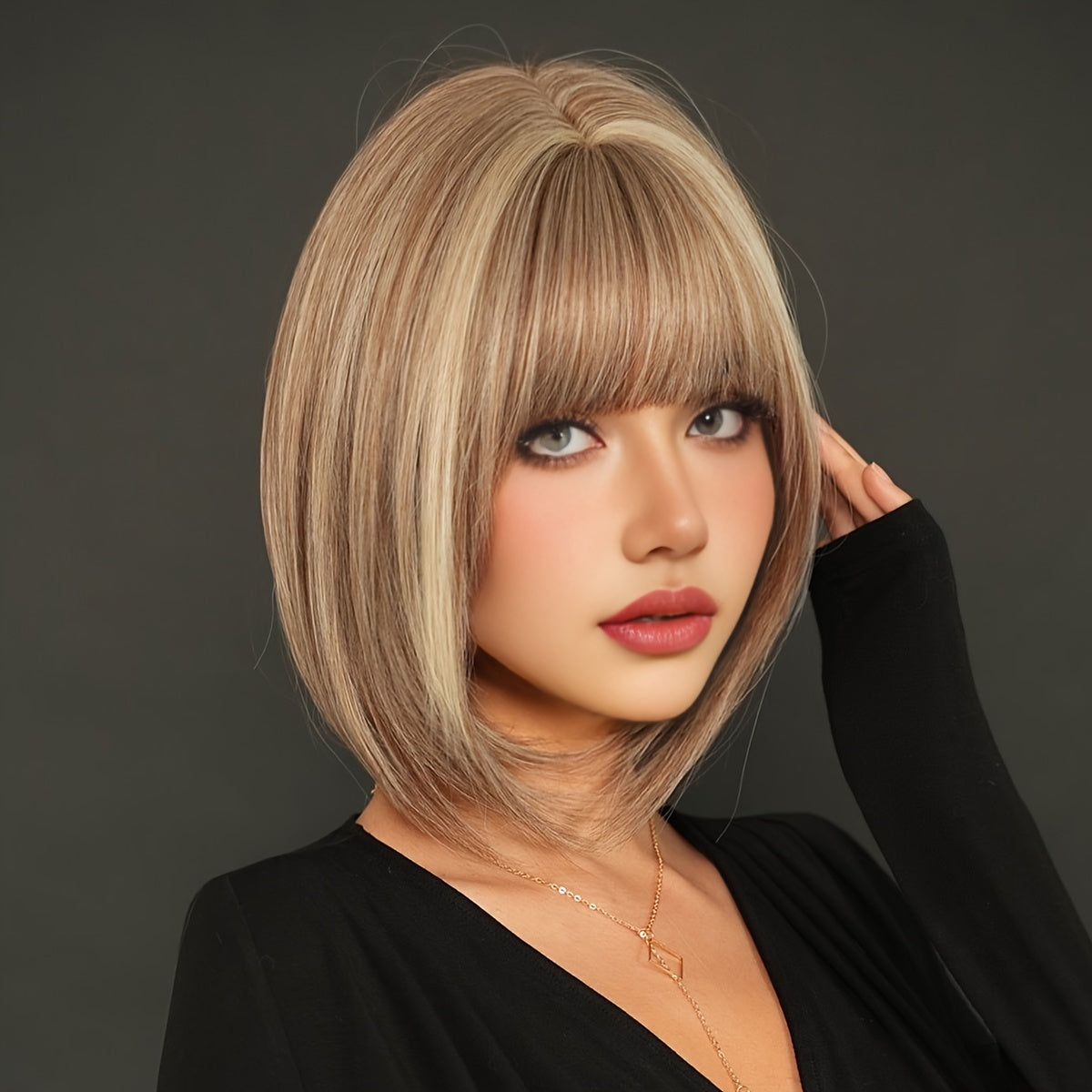 Elegant Short Bob Wig for Women - High-Density Synthetic Straight Hair with Brown & Blonde Highlights, Heat Resistant, Perfect for Daily Wear & Parties