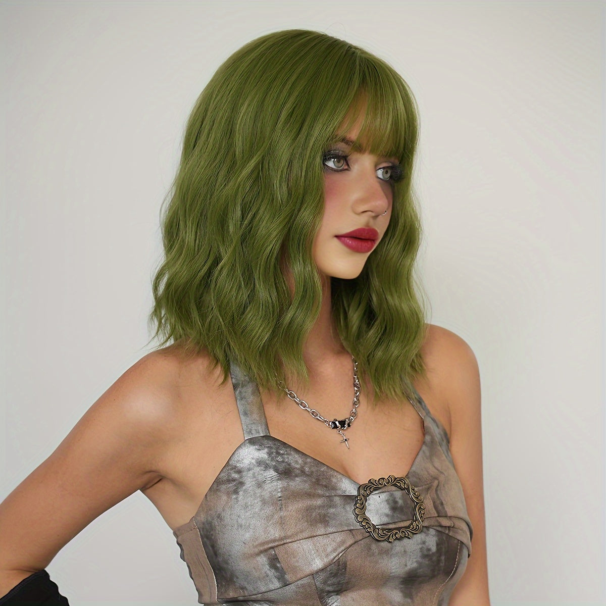 Green Wavy Shoulder-Length Synthetic Wig with Bangs - Heat Resistant, High Density for Daily Wear & Parties, 17.7"