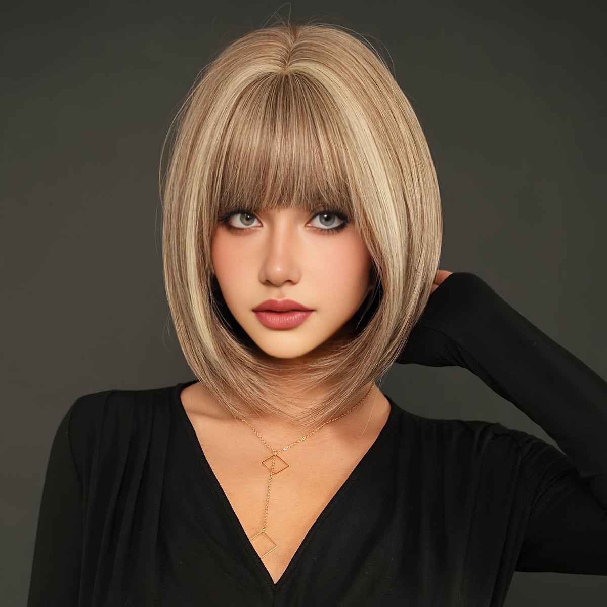 Elegant Short Bob Wig for Women - High-Density Synthetic Straight Hair with Brown & Blonde Highlights, Heat Resistant, Perfect for Daily Wear & Parties